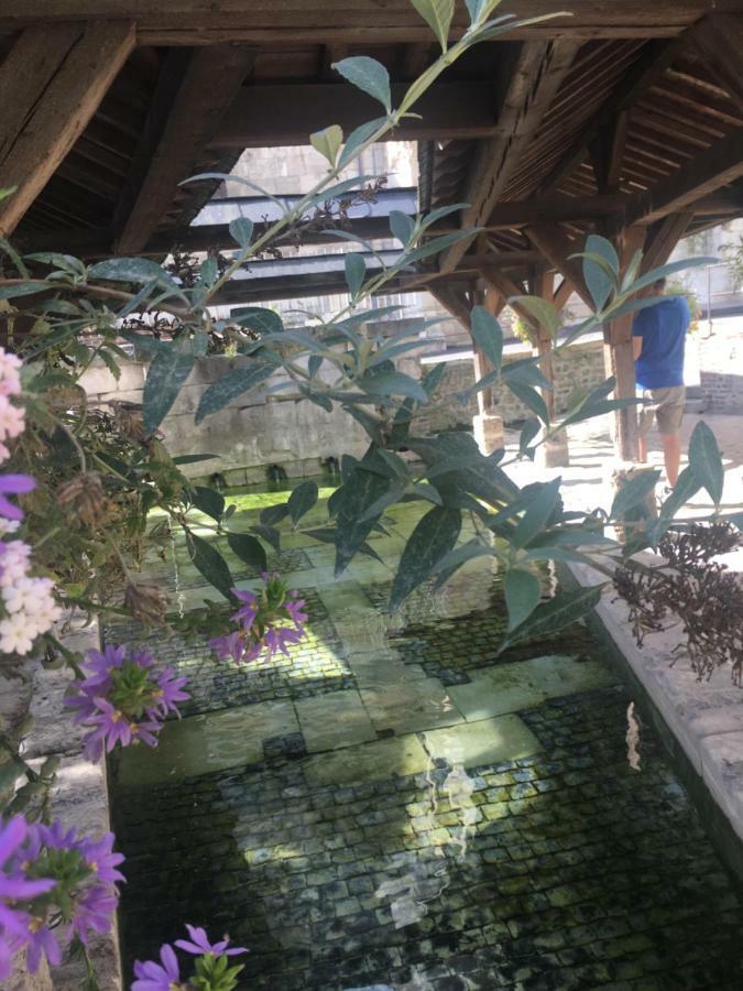 La Parenthese Du Capucin Appartement Honfleur Buitenkant foto